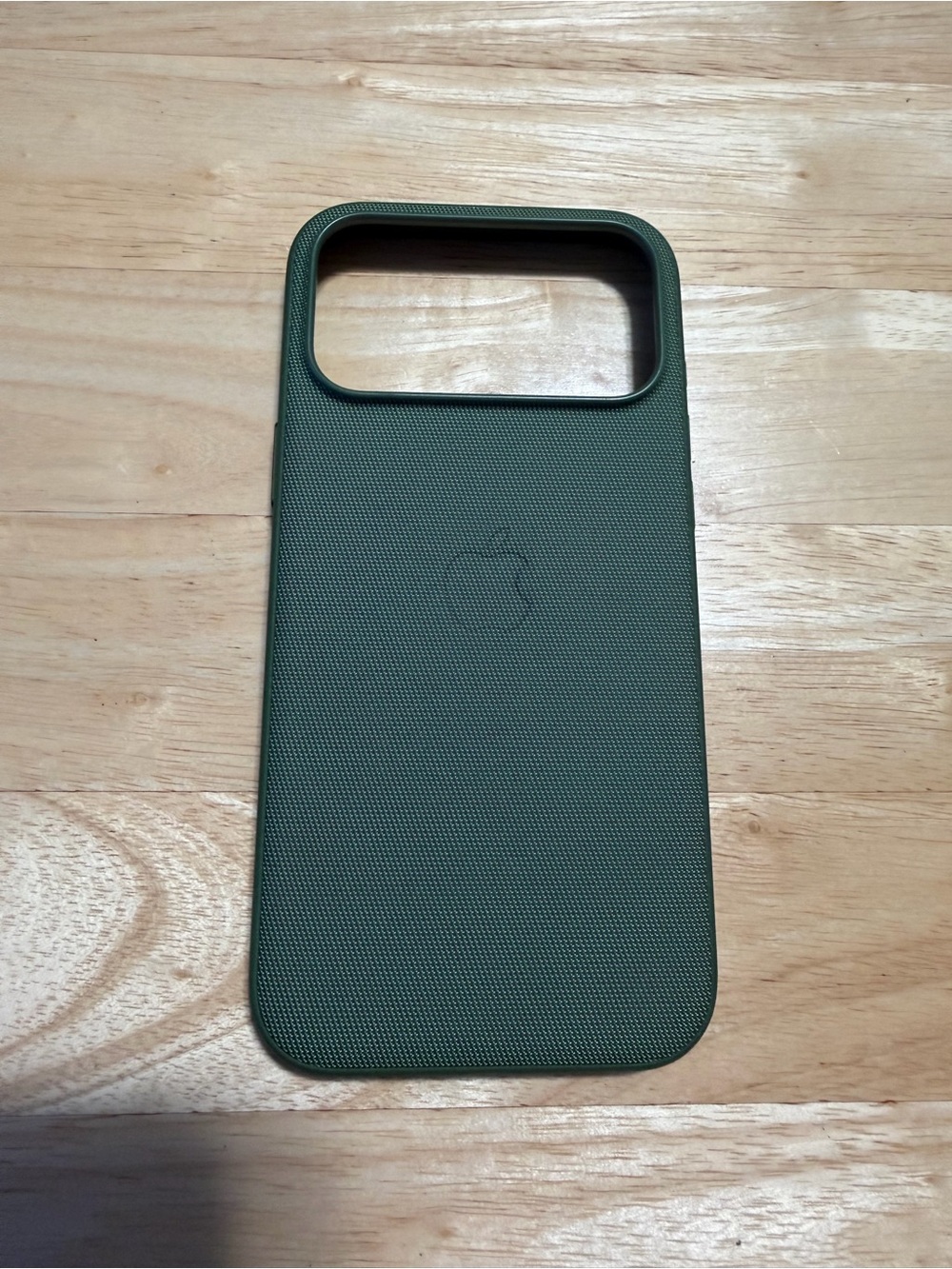 Apple Green Textured Protective Phone Case - Picture 1 of 2